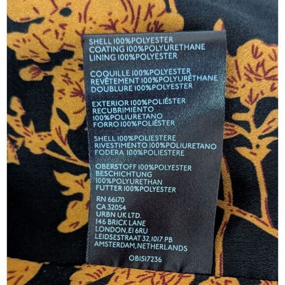 Anthropologie Women's Black Faux Leather Two Button Blazer Jacket - Picture 10 of 10